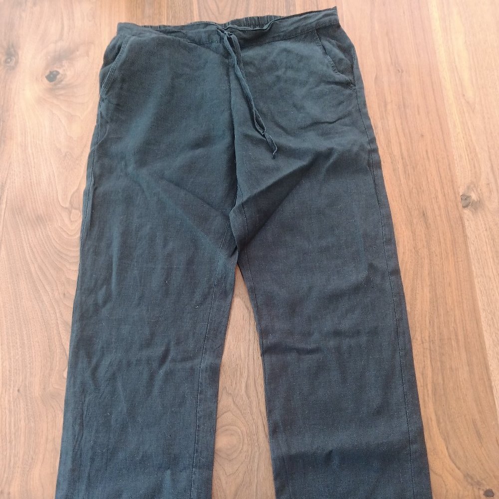 Pants in size medium by BLU